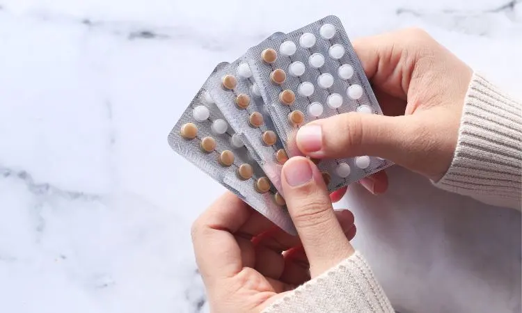 cách uống thuốc tránh thai hàng ngày 21 viên